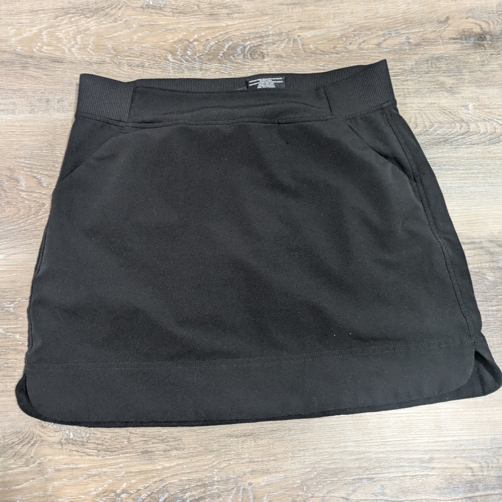 Black Casual Pull-On Skirt W/Built In Shorts Size S